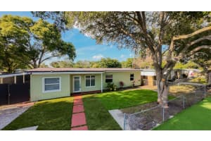 352 Johnston Street, Fort Pierce
