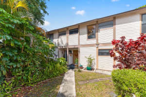 124 Sherwood Circle 11b, Jupiter