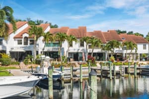 2359 Treasure Isle Drive 34, Palm Beach Gardens
