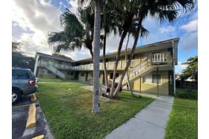 6601 Sw 46th Street 106, Davie
