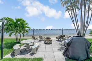 1430 S Lakeside Drive 22, Lake Worth Beach