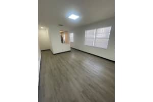 411 Se 10th Street 5, Hallandale Beach
