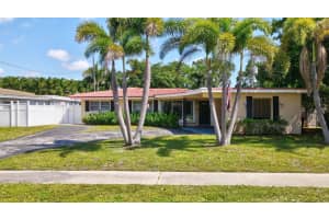 2169 Ne 62nd Court, Fort Lauderdale