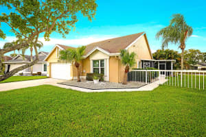7852 Lake Champlain Court, Delray Beach