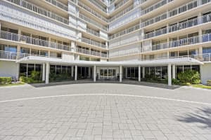 3546 S Ocean Boulevard 504, South Palm Beach