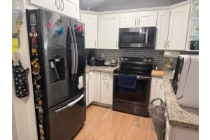 1070 Ne 158th Street, North Miami Beach