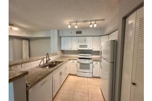 7888 Sonoma Springs Circle 105, Lake Worth