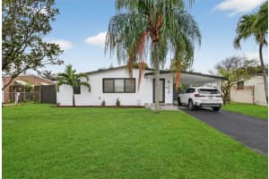 830 Ne 59th Court, Oakland Park