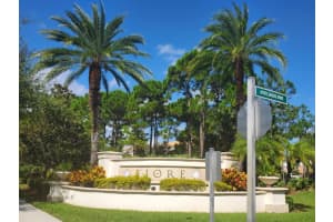 1111 E Myrtlewood Cir Circle E, Palm Beach Gardens
