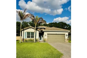 2204 Sw Strawberry Terrace, Palm City