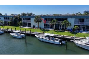 121 Wettaw Lane Unit 110, North Palm Beach