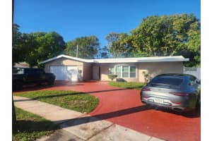2360 Nw 37th Terrace, Lauderdale Lakes