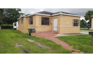 1607 Avenue, Fort Pierce