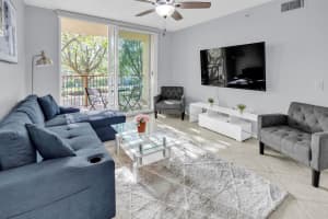 214 Villa Circle 214, Boynton Beach