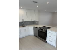 2812 Duke Lane, Delray Beach