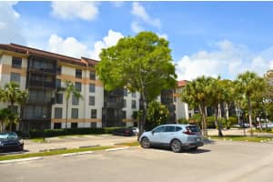 5570 Nw 44th Street 318a, Lauderhill