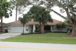 13880 Paddock Drive, Wellington