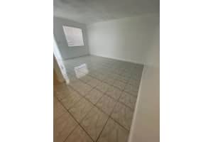 400 Se 9th Court Apt 9, Hallandale Beach