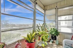 4851 Nw 21st Street 405, Lauderhill