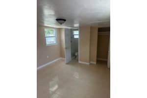 845 Nw 132nd Street, North Miami