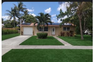 729 Ilex Court, West Palm Beach