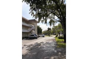 5103 Nw 35th Street 401, Lauderdale Lakes 5103 Nw 35th Street 401, Lauderdale Lakes