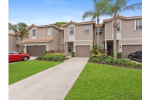 10240 V�a Hibiscus 4, Boca Raton