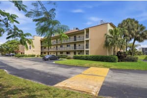 7900 Nw 50th Street 204, Lauderhill