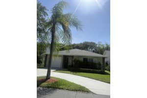 201 Del Rio Boulevard, Boca Raton
