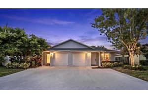 10359 Boynton Pl Circle, Boynton Beach