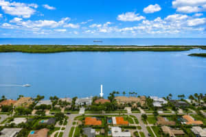 806 Lakeside Drive, North Palm Beach