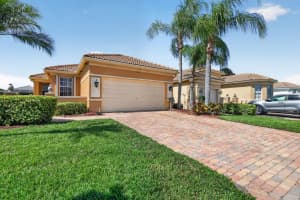 7116 Cataluna Circle, Delray Beach