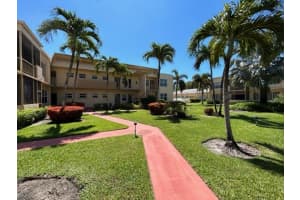 1250 Atlantic Shores Boulevard 105, Hallandale Beach