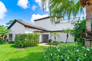 900 Greensward Lane 114-g, Delray Beach