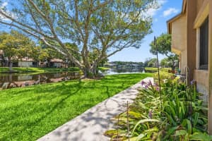 28 Wimbledon Lake Drive 222, Plantation