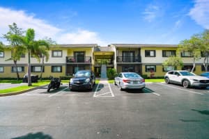 588 Trace Circle 102, Deerfield Beach