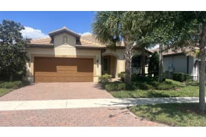 5040 Pendelton Square, Vero Beach