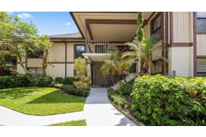 13400 Polo Rd W 203, Wellington