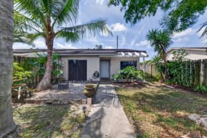 1036 E Lakes Drive, Pompano Beach 1036 E Lakes Drive, Pompano Beach
