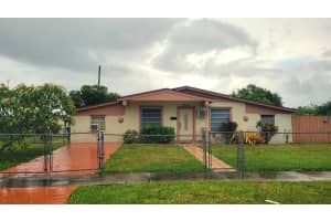 20131 Nw 14th Place, Miami Gardens