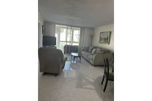 8020 Sunrise Lakes Drive N 111, Sunrise
