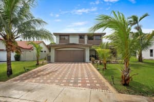 2340 Fairmont Avenue, Miramar 2340 Fairmont Avenue, Miramar