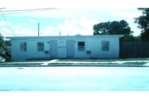 900 W 9th Street, Riviera Beach 900 W 9th Street, Riviera Beach