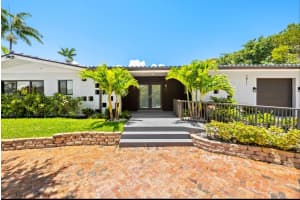 2811 Ne 53rd Court, Lighthouse Point