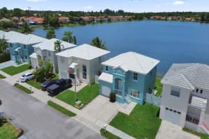 6733 Bayfront Drive, Margate