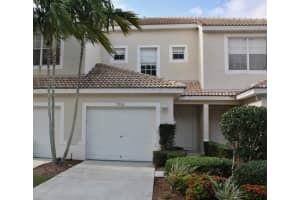 9926 Lago Drive, Boynton Beach