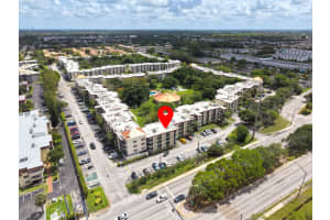 3099 Nw 48th Avenue 260, Lauderdale Lakes