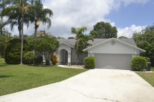 1104 Raintree Lane, Wellington