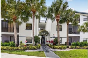 5153 Floria Drive J, Boynton Beach