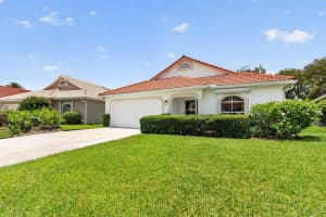 6066 Se Grand Cay Court, Stuart